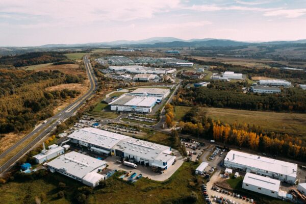 Investičná pomoc od apríla 2026: zóny, formy a lehoty konania